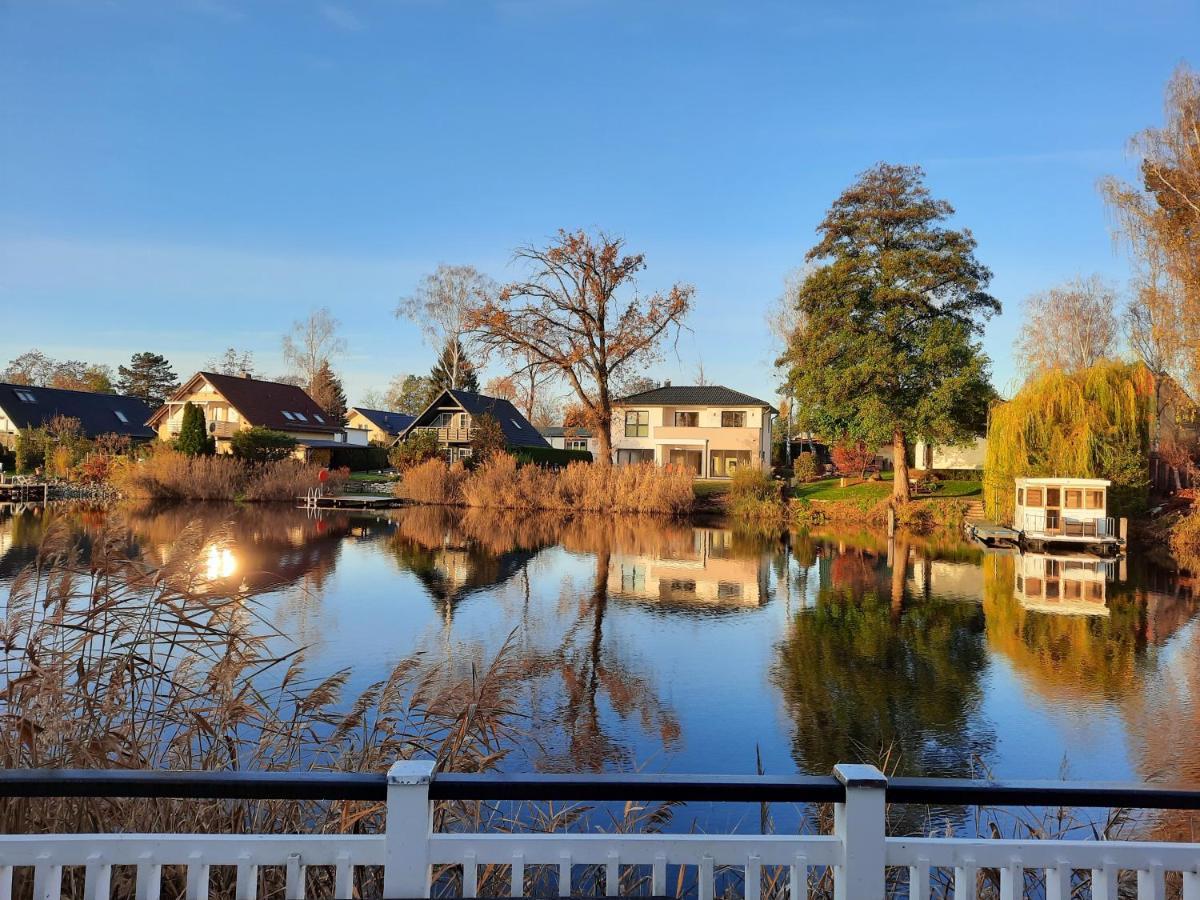 Ferienhaus Mit Wasserterrasse - Mit Sauna Und Kamin - Inklusive Nebenkosten Wendisch Rietz Exterior photo